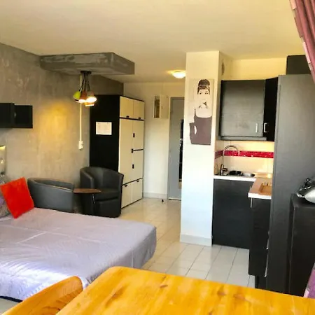 Port Venus - Studio Pour 2 Personnes 924 - Naturiste Διαμέρισμα